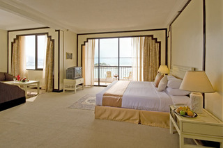 تور دبی هتل کوبثورن - آفتاب ساحل آّبی 