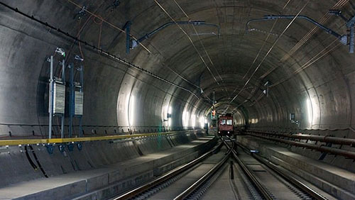    خبر افتتاح بزرگترین تونل قطار جهان در سوئیس