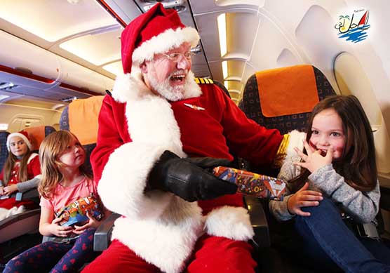    خبر خلبان بابانوئلی شرکت ایزی ایرویز، در آستانه کریسمس به مسافران خود هدیه می‌دهد