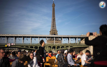    خبر حجم ورود گردشگر به فرانسه و مسائل ومشکلات ناشی از آن
