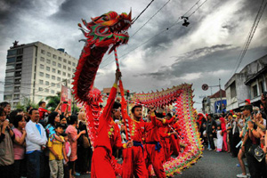    خبر جشنواره کاپ گو مه در اندونزی، فرصتی برای آشنایی با فرهنگ چینی