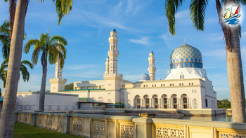    خبر ممنوعیت ورود گردشگران به یک مسجد در مالزی 