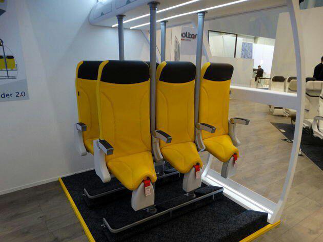    خبر یک شرکت سازنده تجهیزات هوایی در ایتالیا به منظور رفاه حال مسافران در پروازهای طولانی مدت را از طریق طراحی صندلی‌های ایستاده فراهم کرده است.