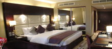 تور دبی هتل الحمراء - آژانس هواپیمایی و مسافرتی آفتاب ساحل آبی