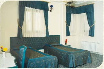 تور شیراز هتل هدیش - آژانس مسافرتی و هواپیمایی آفتاب ساحل آبی