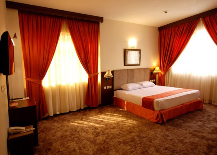 تور مشهد هتل کیانا - آژانس مسافرتی و هواپیمایی آفتاب ساحل آبی