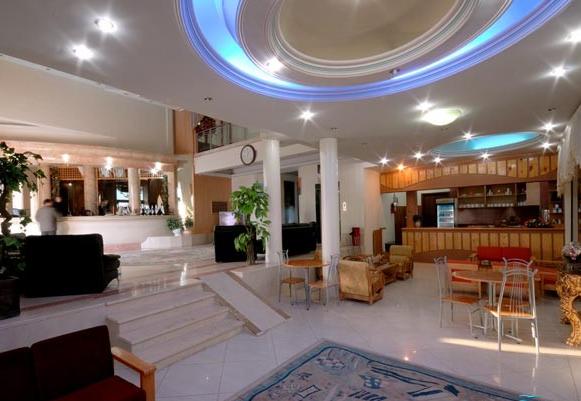 تور کیش هتل قائم - آژانس مسافرتی و هواپیمایی آفتاب ساحل آبی