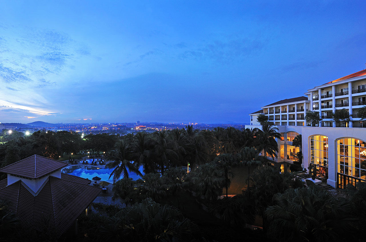 تور مالزي هتل بنگی- آژانس مسافرتي و هواپيمايي آفتاب ساحل آبي