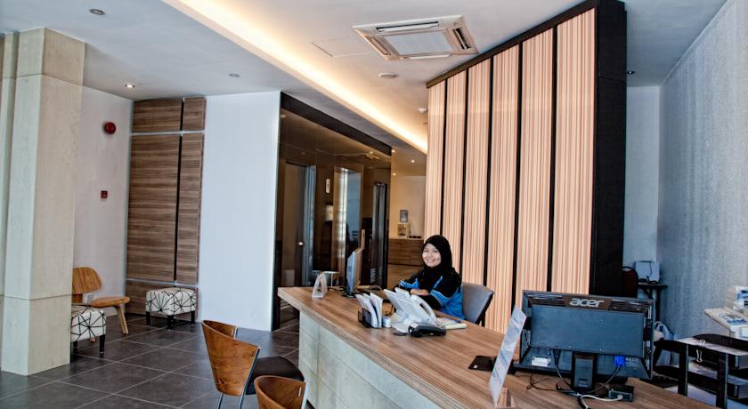 تور مالزي هتل لوریج- آژانس مسافرتي و هواپيمايي آفتاب ساحل آبي