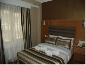 تور ترکیه هتل آلفا - آژانس مسافرتی و هواپیمایی آفتاب ساحل آبی