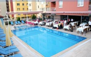 تور ترکیه هتل دینک - آژانس مسافرتی و هواپیمایی آفتاب ساحل آبی