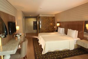 تور ترکیه هتل اپرا - آژانس مسافرتی و هواپیمایی آفتاب ساحل آبی