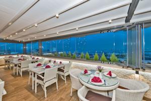 تور ترکیه هتل سلنای - آژانس مسافرتی و هواپیمایی آفتاب ساحل آبی