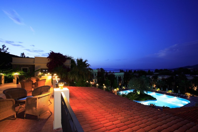 تور ترکیه هتل زیتنادا - آژانس مسافرتی و هواپیمایی آفتاب ساحل آبی