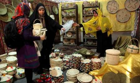    خبر فررش ٢٠ميلياردي صنايع دستي به مسافران نوروزي مازندران